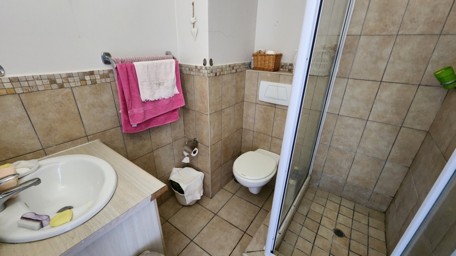 2 Bedroom Property for Sale in Dana Bay Western Cape